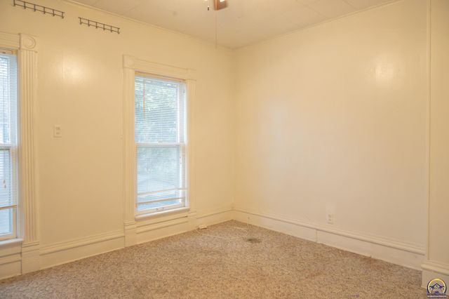 1112 SW 2nd ST, Topeka, KS 66606