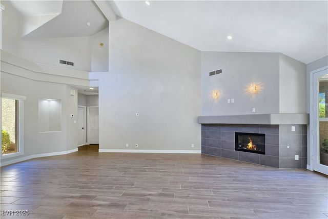 5008 Shoal Creek Circle, Las Vegas, NV 89113