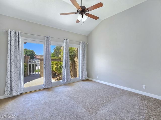 5008 Shoal Creek Circle, Las Vegas, NV 89113