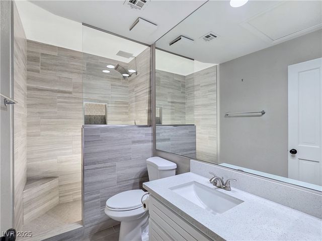 5008 Shoal Creek Circle, Las Vegas, NV 89113