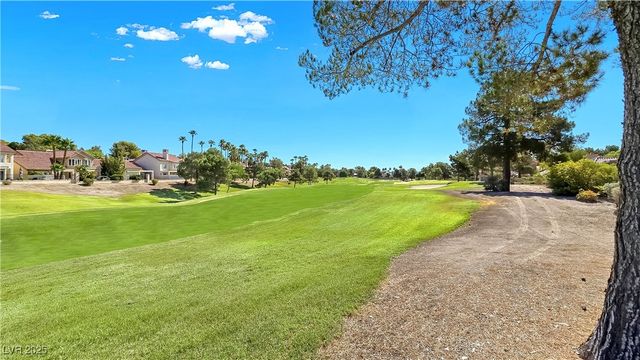 5008 Shoal Creek Circle, Las Vegas, NV 89113