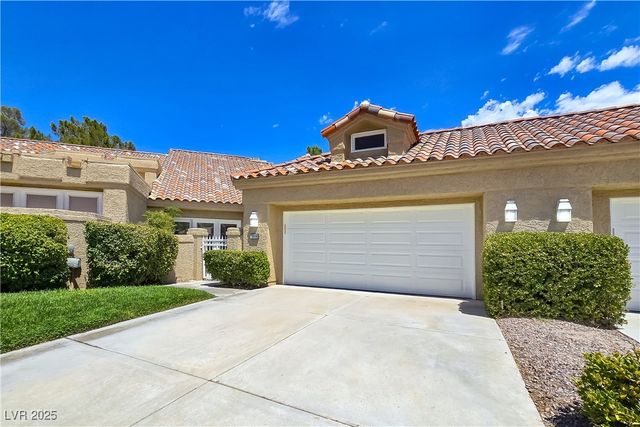 5008 Shoal Creek Circle, Las Vegas, NV 89113