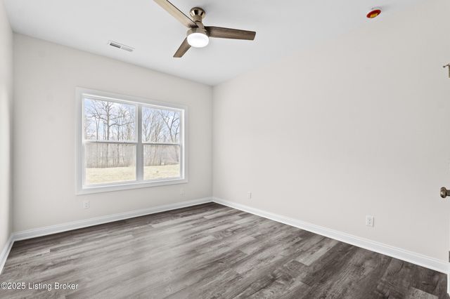 209 Alreva Rd, Louisville, KY 40216