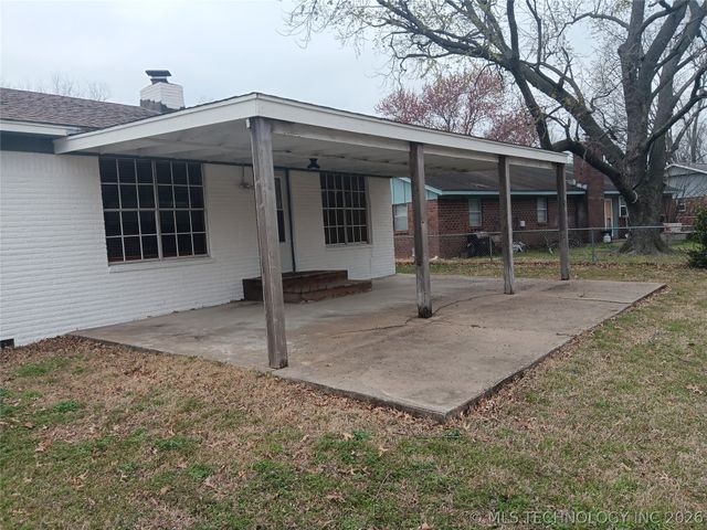 1001 S Colonial Drive, Pryor, OK 74361