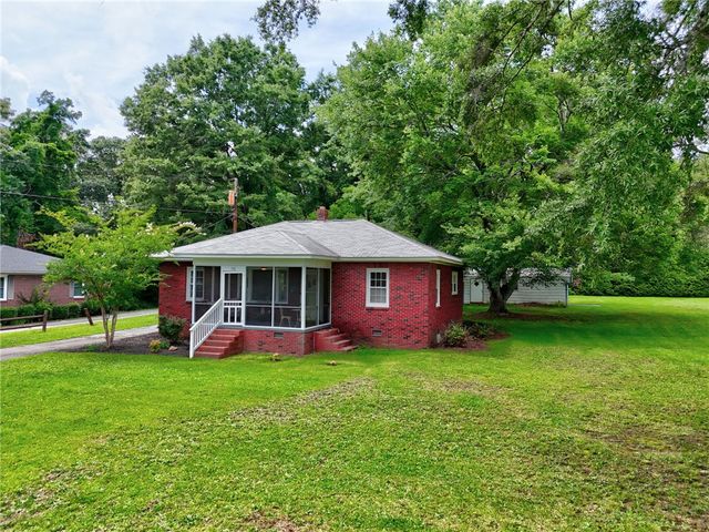102 Graham Street, Honea Path, SC 29654