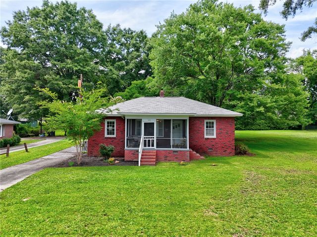 102 Graham Street, Honea Path, SC 29654