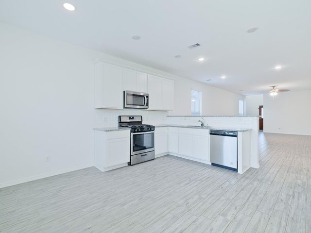 10711 Catclaw Court, Tomball, TX 77375