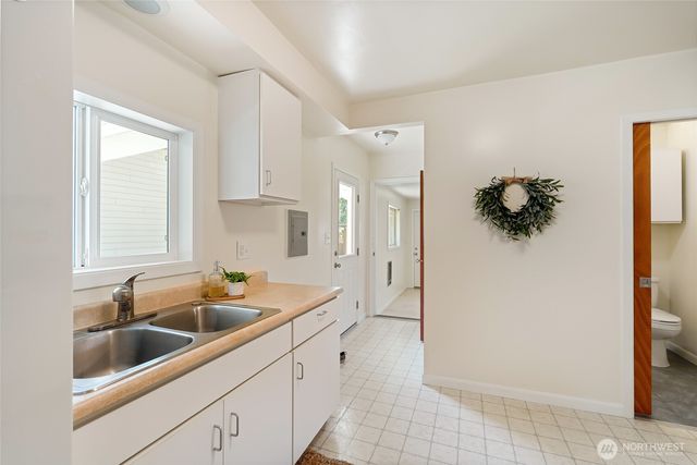 1704 22nd Street, Bellingham, WA 98225