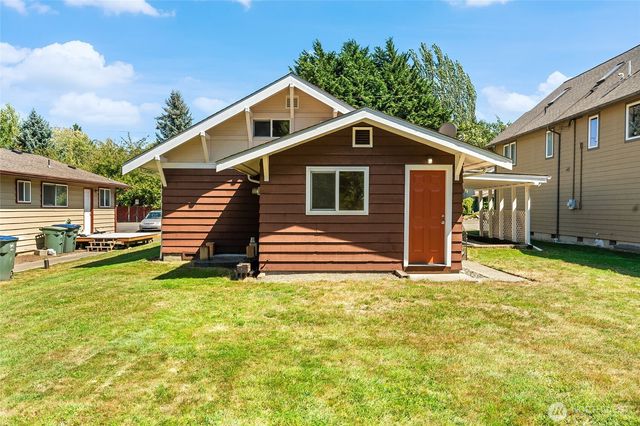 1704 22nd Street, Bellingham, WA 98225