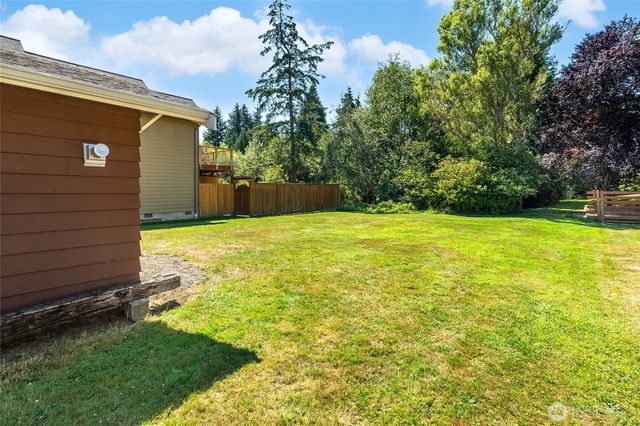 1704 22nd Street, Bellingham, WA 98225