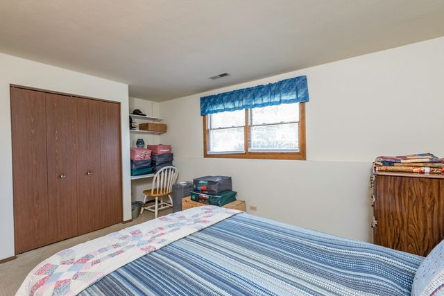 12674 W Crescent Avenue, Waukegan, IL 60085