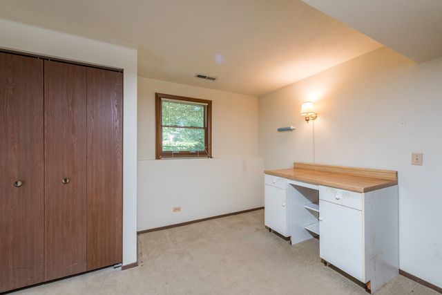 12674 W Crescent Avenue, Waukegan, IL 60085