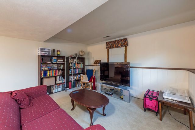 12674 W Crescent Avenue, Waukegan, IL 60085