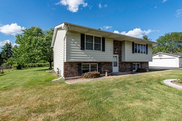 12674 W Crescent Avenue, Waukegan, IL 60085