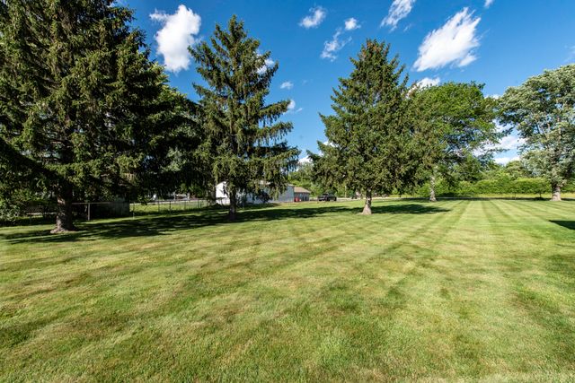 12674 W Crescent Avenue, Waukegan, IL 60085