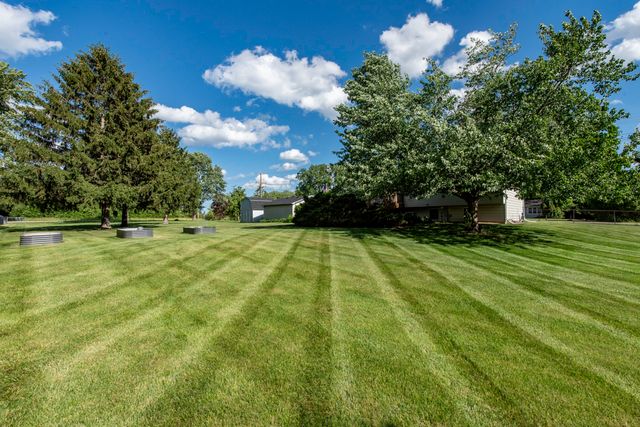 12674 W Crescent Avenue, Waukegan, IL 60085