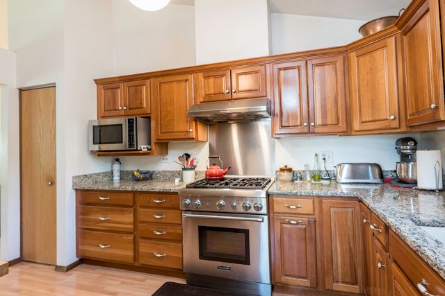 12674 W Crescent Avenue, Waukegan, IL 60085