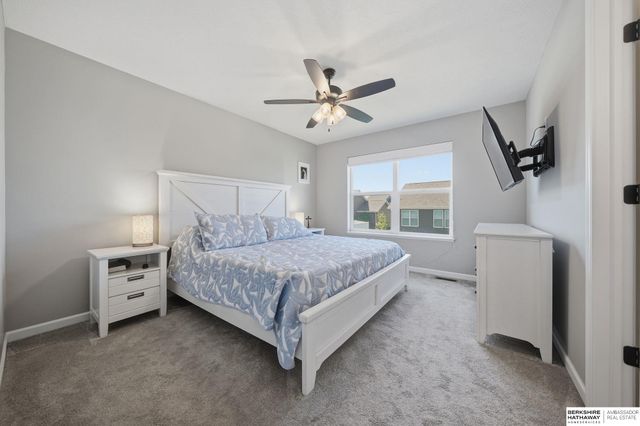 7355 N 11th Street, Lincoln, NE 68521