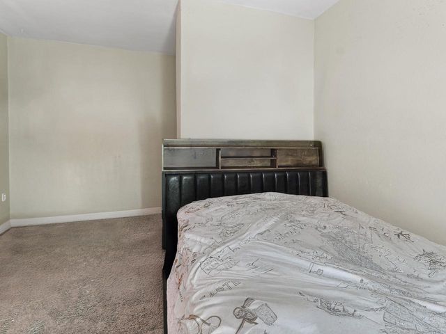 2432 N 55th STREET, Milwaukee, WI 53210