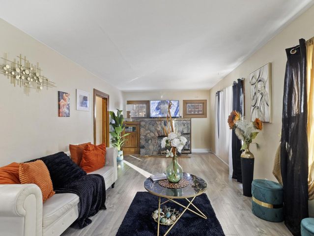 2432 N 55th STREET, Milwaukee, WI 53210