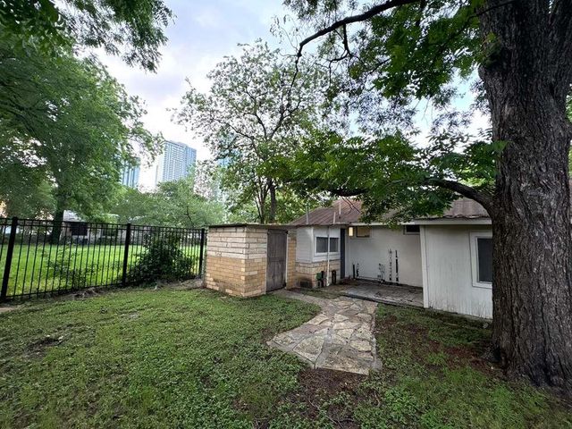 1101 Holly ST 1, Austin, TX 78702