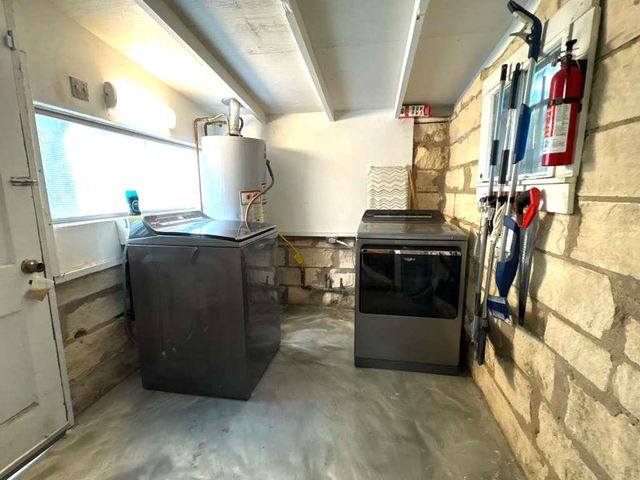 1101 Holly ST 1, Austin, TX 78702