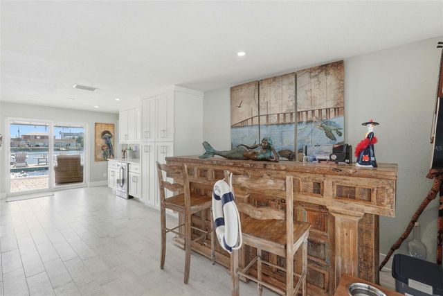 6420 3RD PALM POINT, St Pete Beach, FL 33706