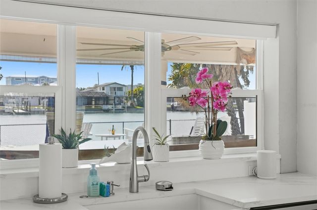 6420 3RD PALM POINT, St Pete Beach, FL 33706