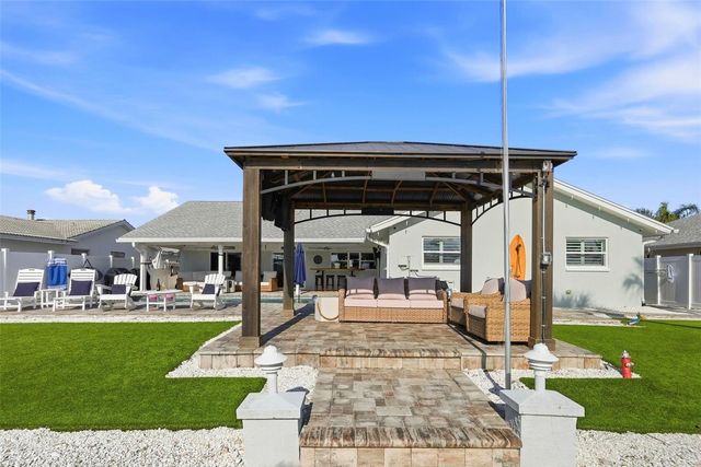 6420 3RD PALM POINT, St Pete Beach, FL 33706