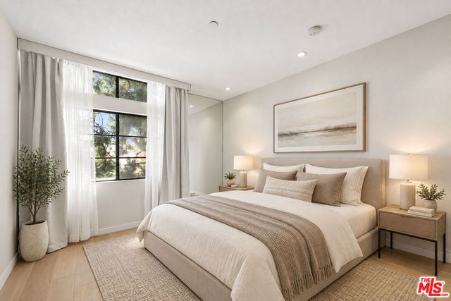 200 N Swall Drive 462, Beverly Hills, CA 90211