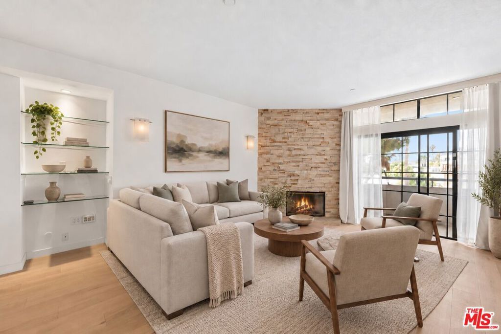 200 N Swall Drive 462, Beverly Hills, CA 90211