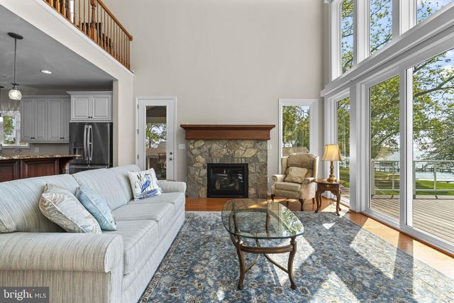 465 EDGEWATER RD, Pasadena, MD 21122