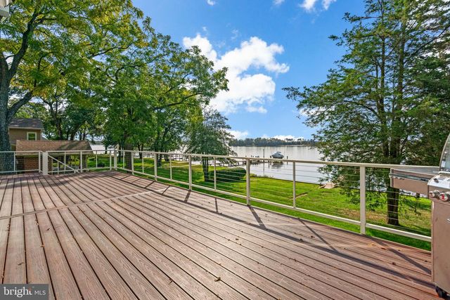 465 EDGEWATER RD, Pasadena, MD 21122