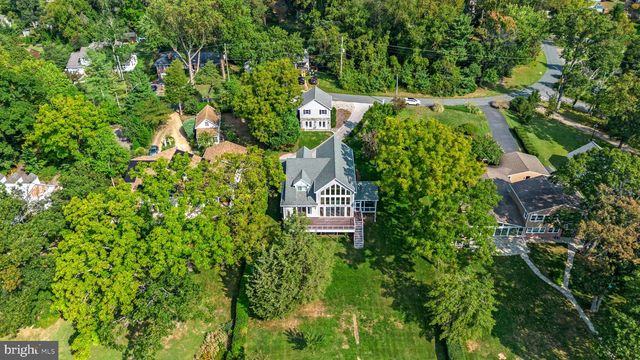 465 EDGEWATER RD, Pasadena, MD 21122