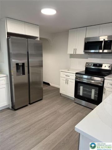 1117 Whitney Avenue, Palmer Twp, PA 18045