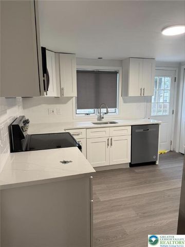 1117 Whitney Avenue, Palmer Twp, PA 18045