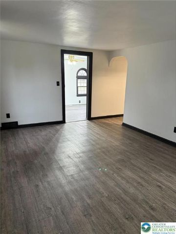 1117 Whitney Avenue, Palmer Twp, PA 18045