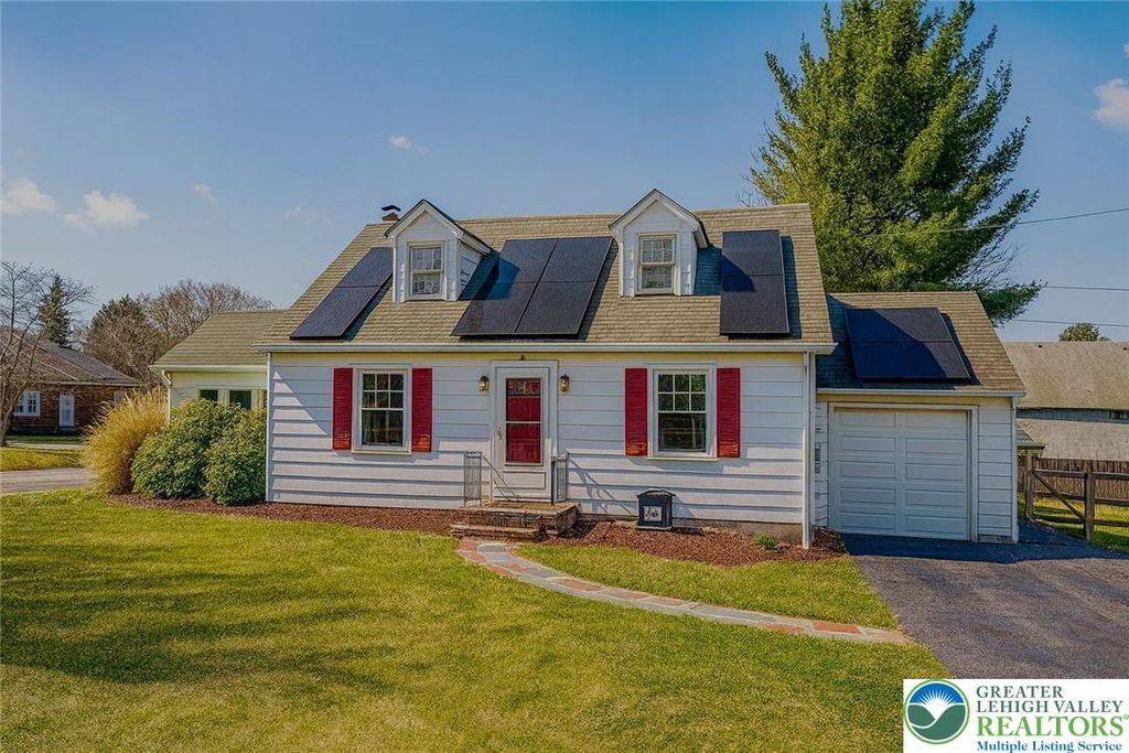 1117 Whitney Avenue, Palmer Twp, PA 18045