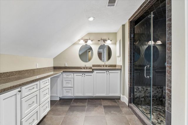 1330 Des Jardines Street, Houston, TX 77023