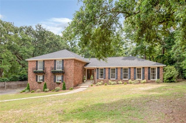 5911 Shenandoah Road N, Mobile, AL 36608