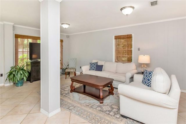 5911 Shenandoah Road N, Mobile, AL 36608