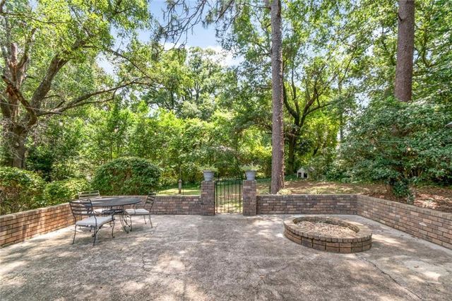 5911 Shenandoah Road N, Mobile, AL 36608