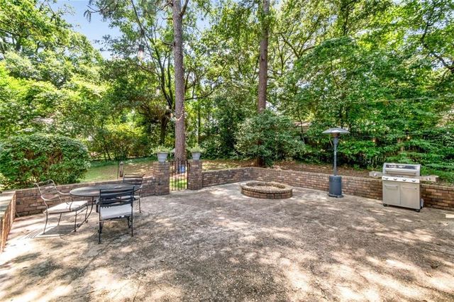 5911 Shenandoah Road N, Mobile, AL 36608