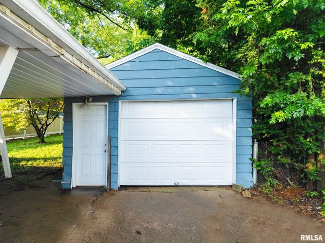 5120 N GLEN ELM Drive, Peoria Heights, IL 61616