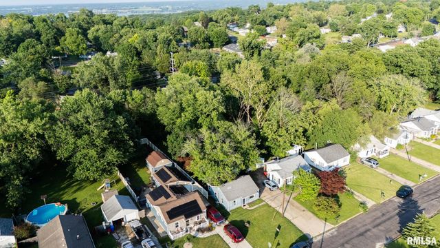 5120 N GLEN ELM Drive, Peoria Heights, IL 61616