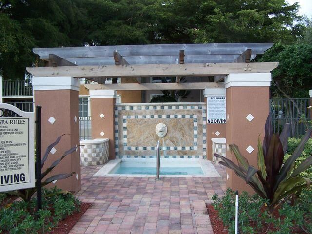 7808 Sonoma Springs Circle 107, Lake Worth, FL 33463