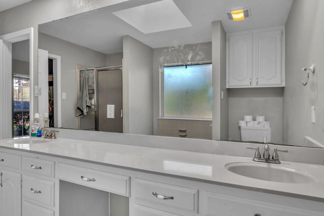 445 B and B Ln, Hallsville, TX 75650