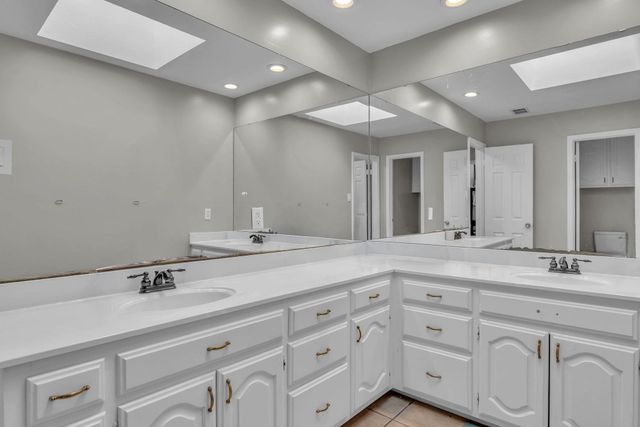 445 B and B Ln, Hallsville, TX 75650