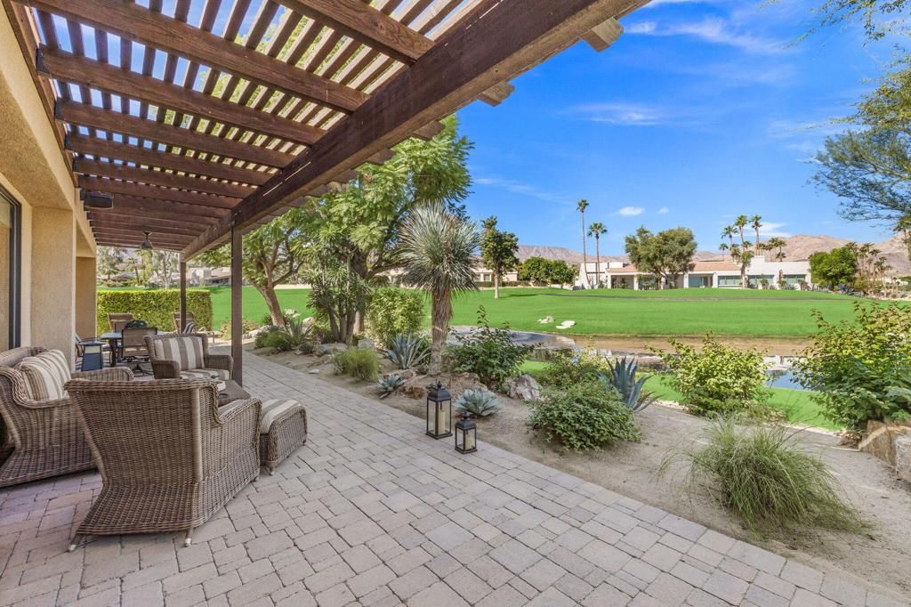 73261 Mariposa Drive, Palm Desert, CA 92260