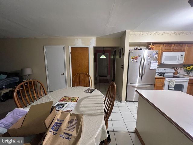 162 STITZER RD, Fleetwood, PA 19522